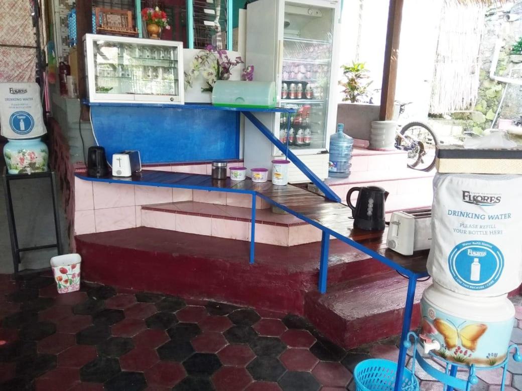 Dasi Guesthouse Ende Exterior photo