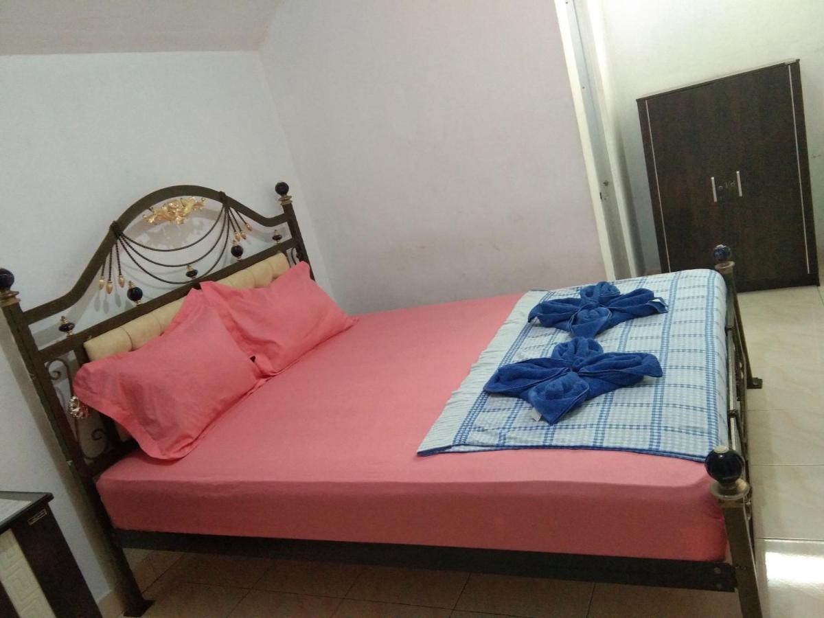 Dasi Guesthouse Ende Exterior photo