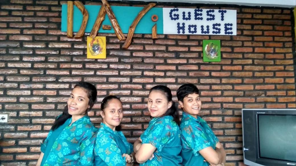 Dasi Guesthouse Ende Exterior photo