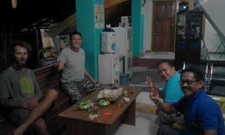 Dasi Guesthouse Ende Exterior photo