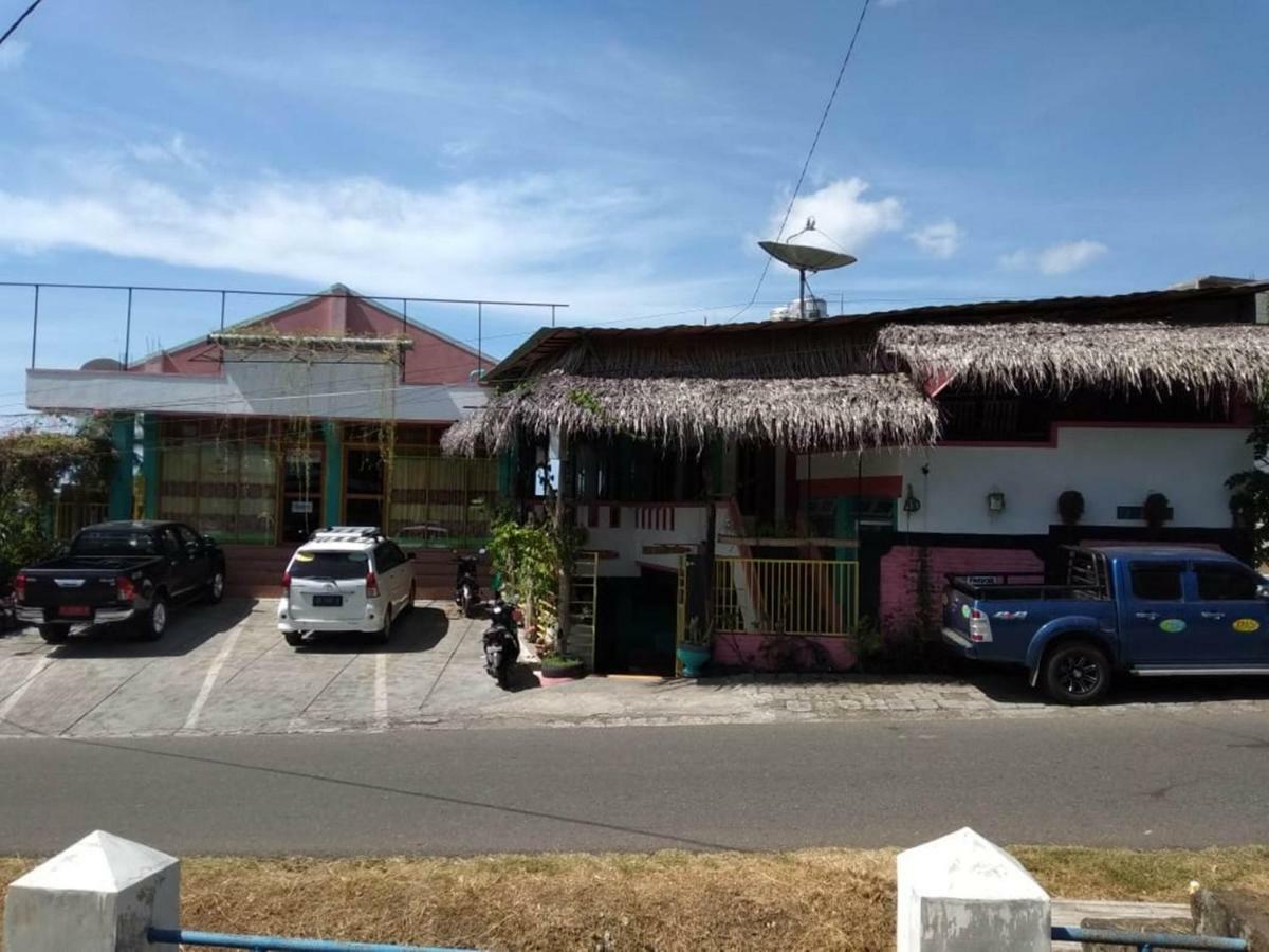Dasi Guesthouse Ende Exterior photo
