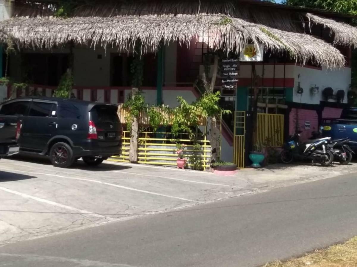 Dasi Guesthouse Ende Exterior photo